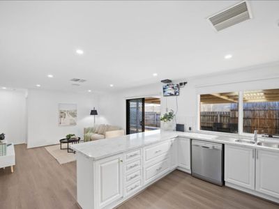 80 Yarcombe Crescent, Craigieburn