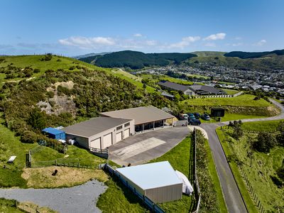 132 Bing Lucas Drive, Tawa