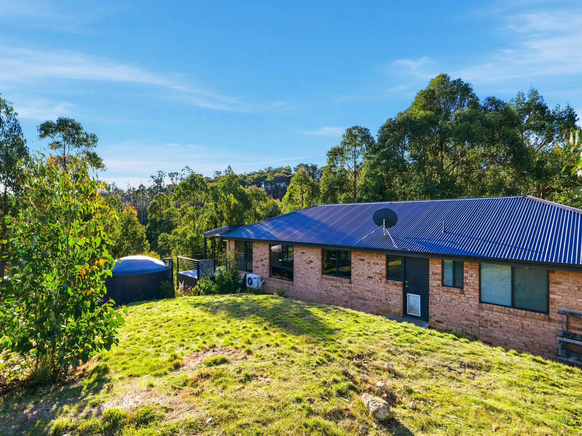 61 Snowy View Heights, Huonville