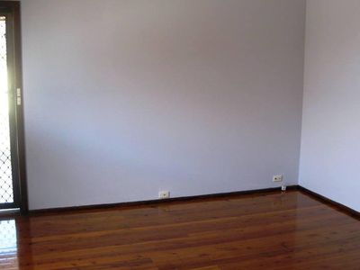 2 / 18 Shellharbour Road, Warilla