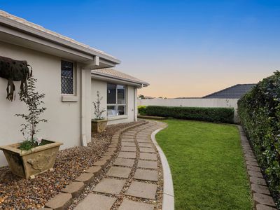 50 Gordon Crescent, Wakerley