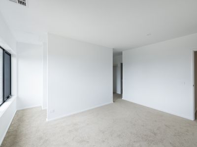 8 Carcoare Terrace, Watson