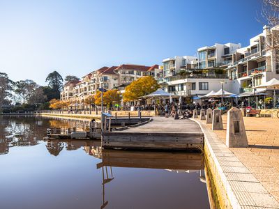 9 / 10 Eastbrook Terrace, East Perth