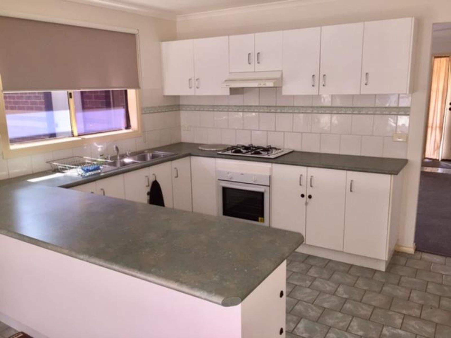 6 Alexandra Avenue, Hoppers Crossing