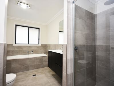 17 Bayou Crescent, Dubbo