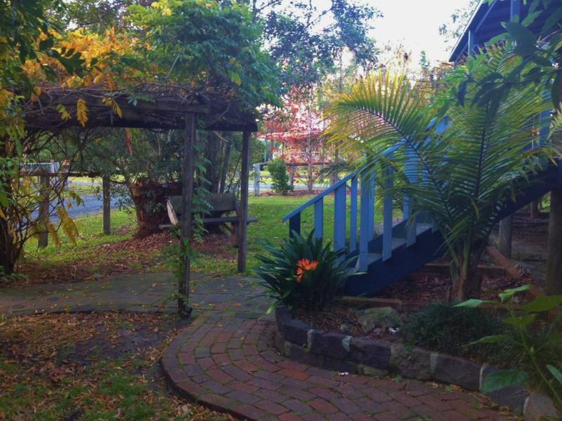 18A River Road, Lake Tabourie