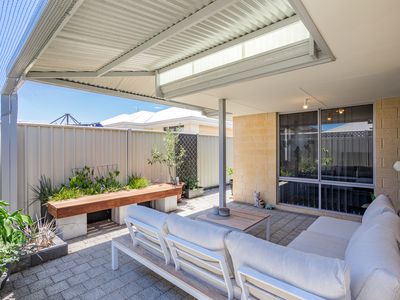 19 Westland Way, Hilbert