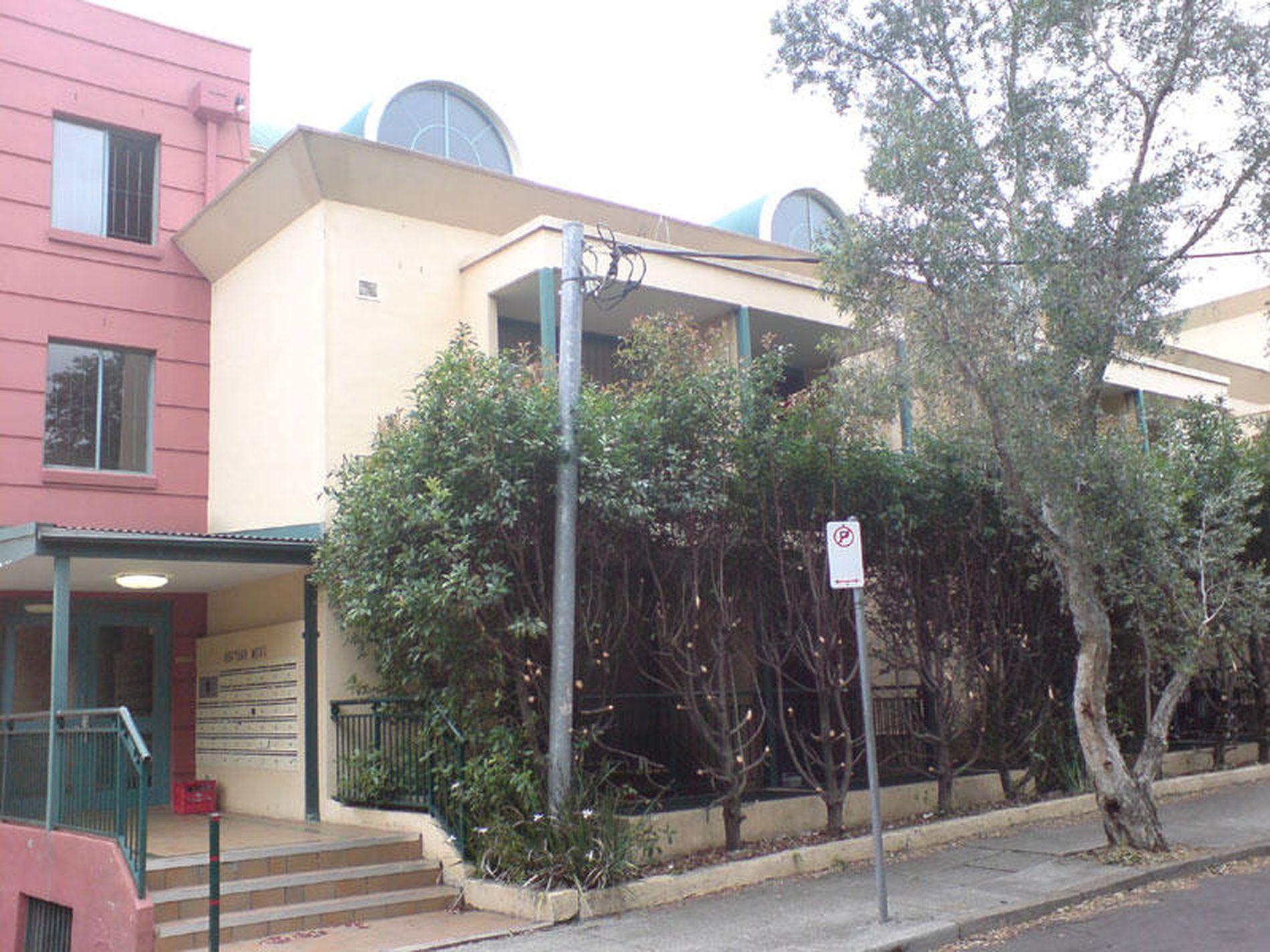30 / 1 Linthorpe Street, Newtown