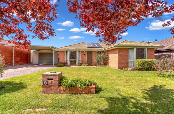 8 Crawley Court, Craigieburn
