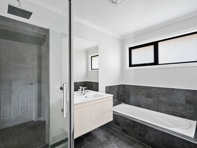 17 Lourdes Rise, Cygnet