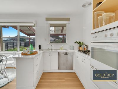 12 Butcher Crescent, Laverton