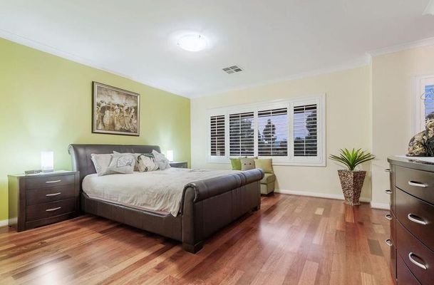 14 Peregrine Road, Oaklands Junction