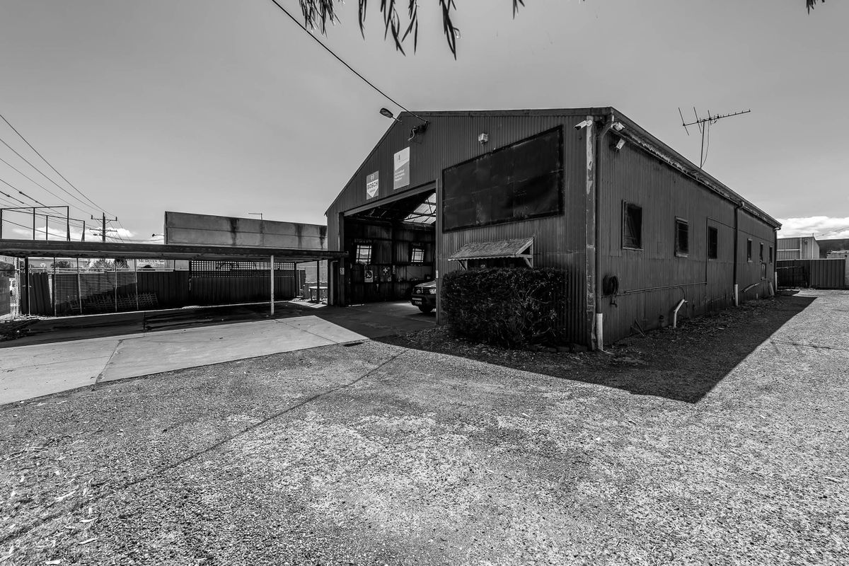320-322 Kororoit Creek Road, Williamstown North
