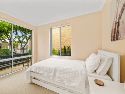 25 Lower Keys Drive, Clarkson