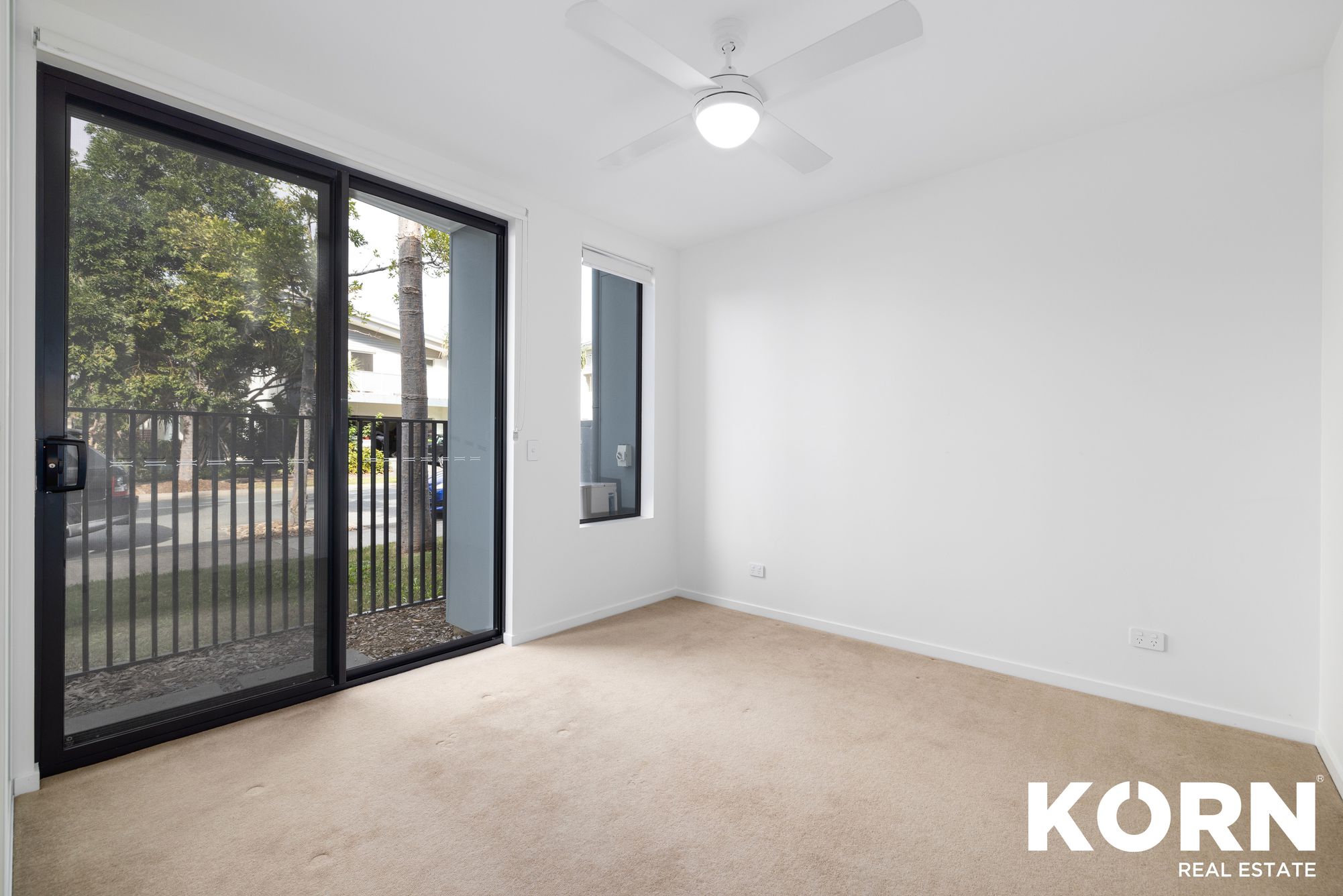16 Outrigger Circuit, Hope Island