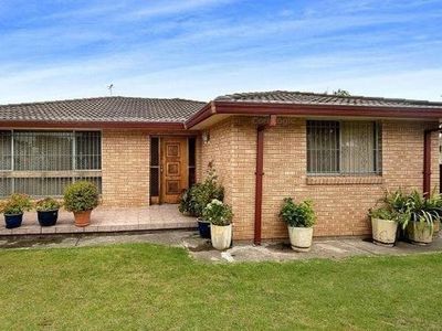 110 Hill End Road, Doonside