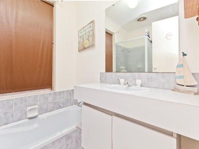 14 Wedgetail Court, Brookdale