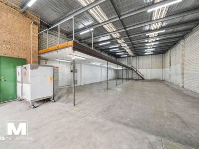 2 / 25 Garema Circuit, Kingsgrove