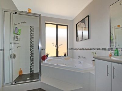 16 Vitali Crescent, Somerville