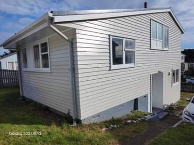30 Corinna Street, Waitangirua