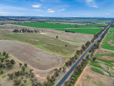 1111 Newell Highway, Wyalong