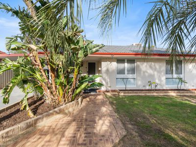 50 Clenham Way, Kelmscott