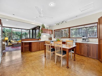 205 The Esplanade, Mount Pleasant