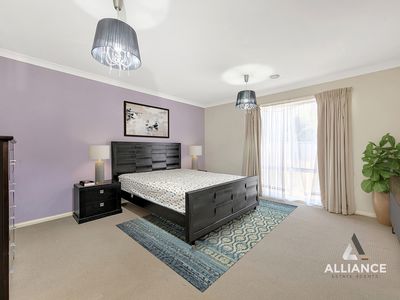11 Mittagong Rise, Craigieburn