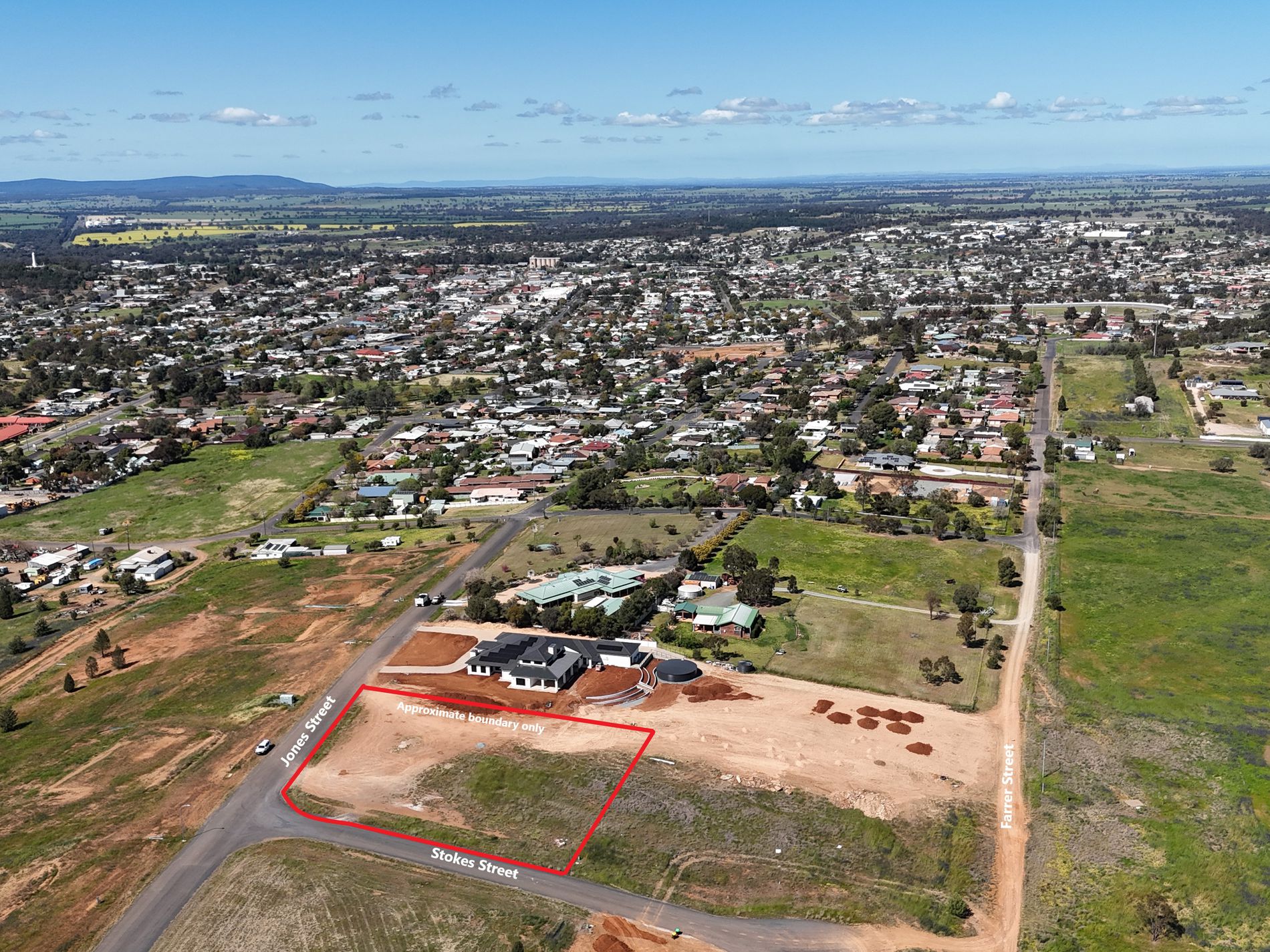 2 Stokes Street, Parkes