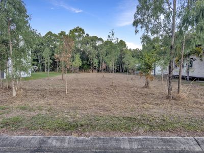 28 Marine Parade, Midge Point