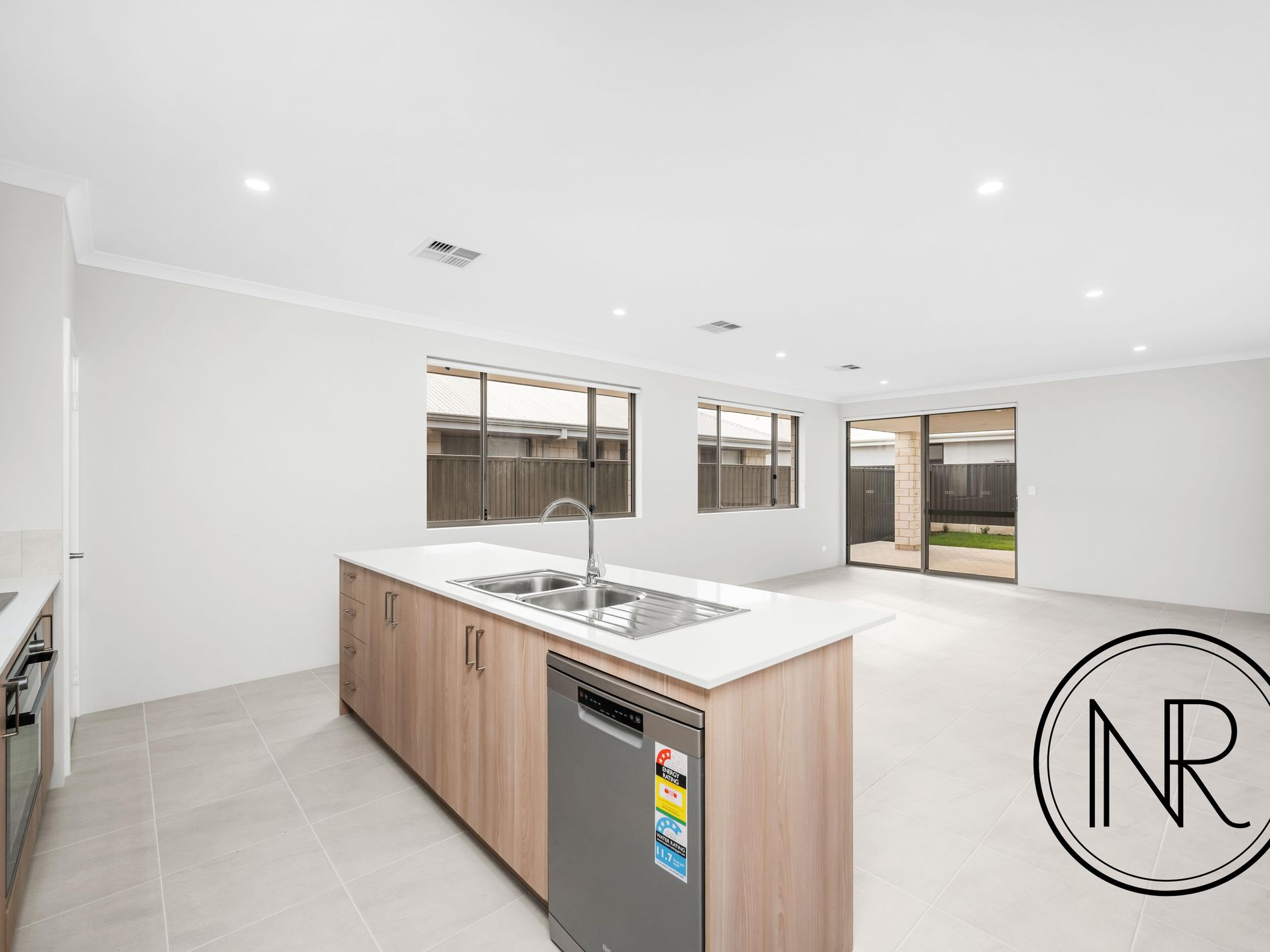 7 Barnevelder Bend, Southern River