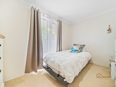 3 Myrna Way, Parkwood