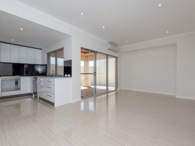 *33A Apara Way, Nollamara