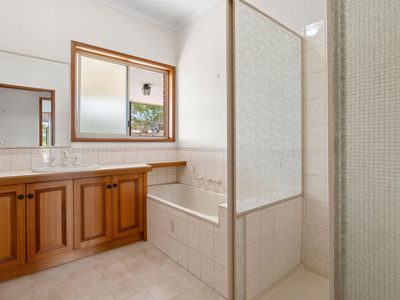 775 Granite Road, Anakie