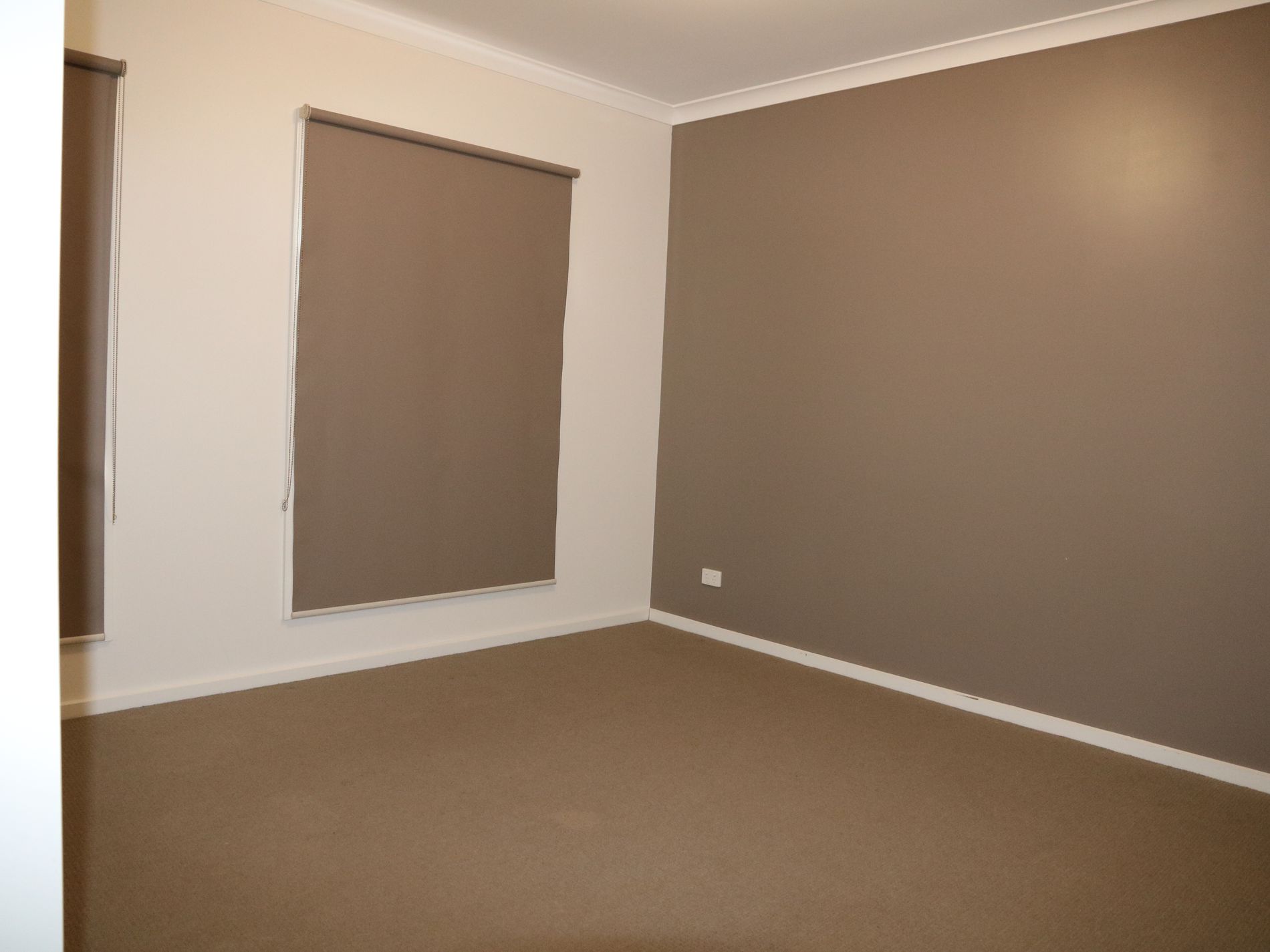 6 PROSPECT RISE, Yea