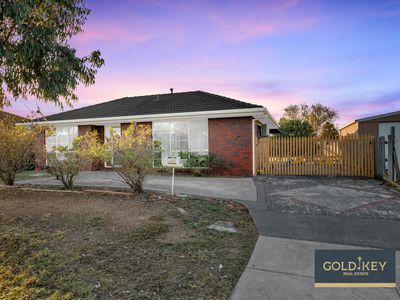 10 Pardalote Close, Werribee