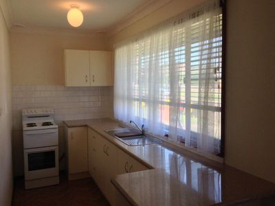 1 / 18 Lendine Street, Barrack Heights