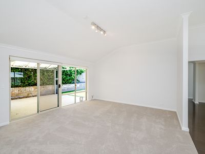 82 Santiago Parkway, Ocean Reef