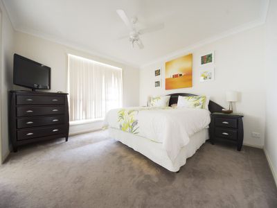 110 The Southern Parkway, Forster