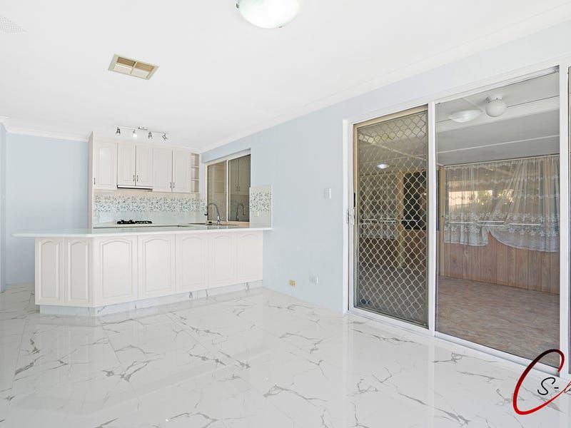 17 Dalrymple Drive, Leda