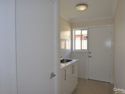 6A  Terrazzo Court, Dubbo