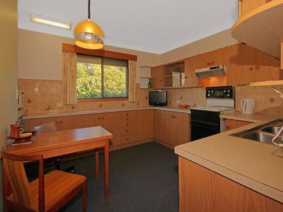 13 Seaview Street, Mollymook