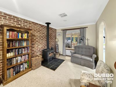 10 Beatrice Place, Dubbo