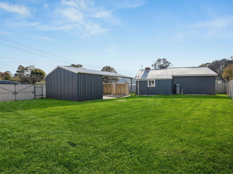 18 Main Street, Yankalilla