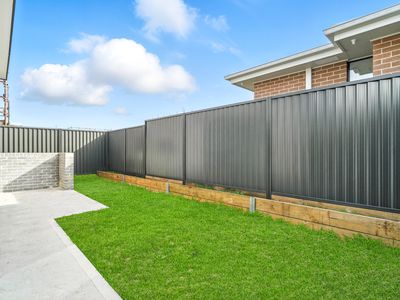 16 PENTECOST CRESCENT, Marsden Park