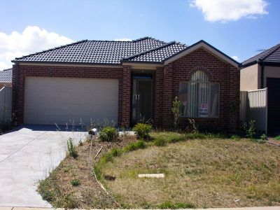 9 Osterley Close, Caroline Springs