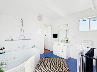 5 Malua Street, Malua Bay