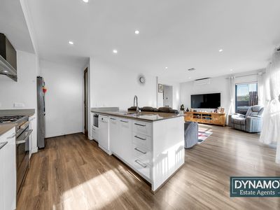 556 Grand Boulevard, Craigieburn