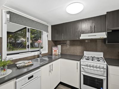 15 Glenhaven Street, Kedron