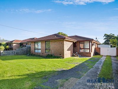 9 Winnima Avenue, Hampton Park